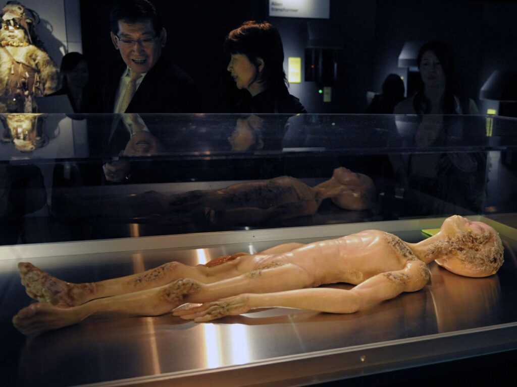 The Existence of the Enormous UFO ‘Confirmed’ in a Classified FBI Report