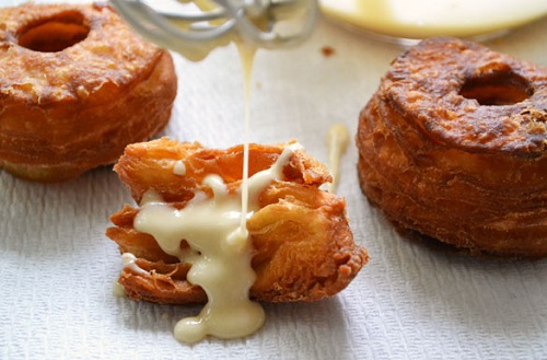 The Art of Cronuts: A Heavenly Fusion of Croissants and Donuts