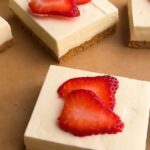 No-Bake Cheesecake Bars with Fresh Strawberries