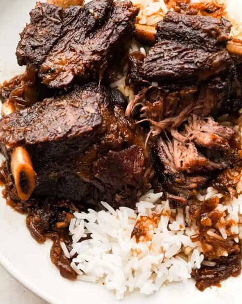 اكتشف أسرار لحم البقر الفلبيني أدوبو: رحلة لذيذة