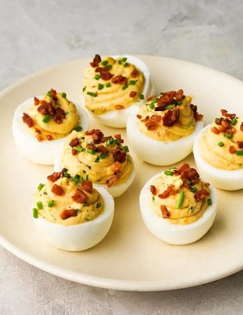 اكتشف أسرار الكمال: كيفية طهي البيض المحشو المحشو